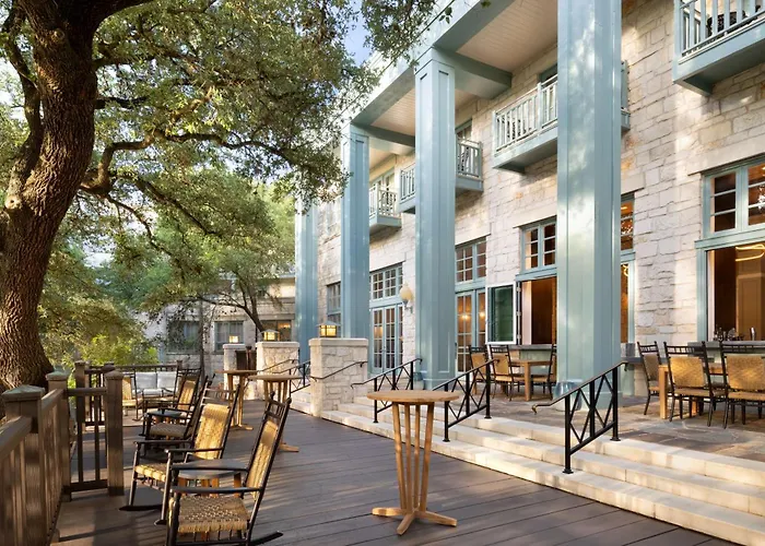 Hyatt Regency Hill Country Resort & Spa