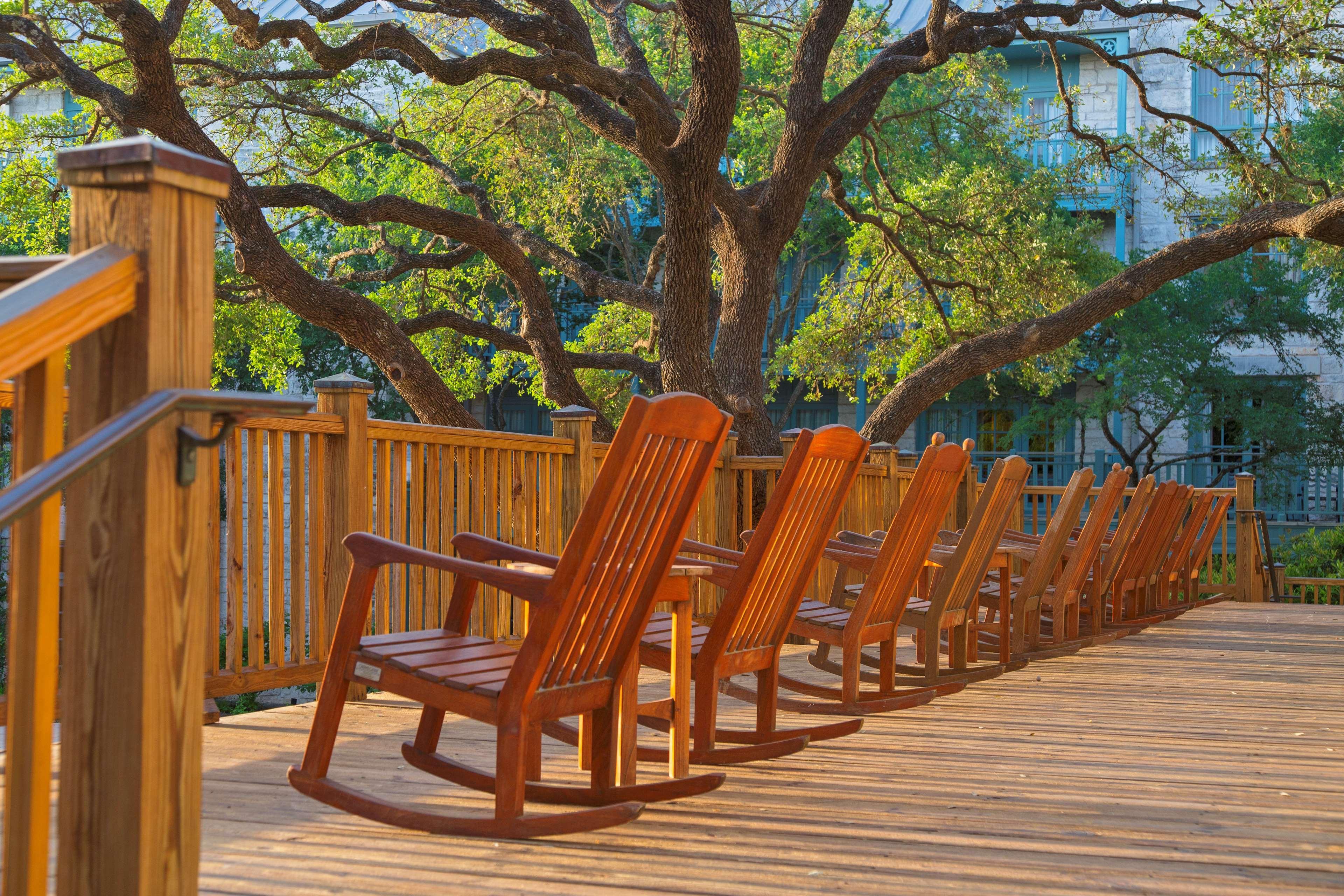 Hyatt Regency Hill Country & Hotel 4*