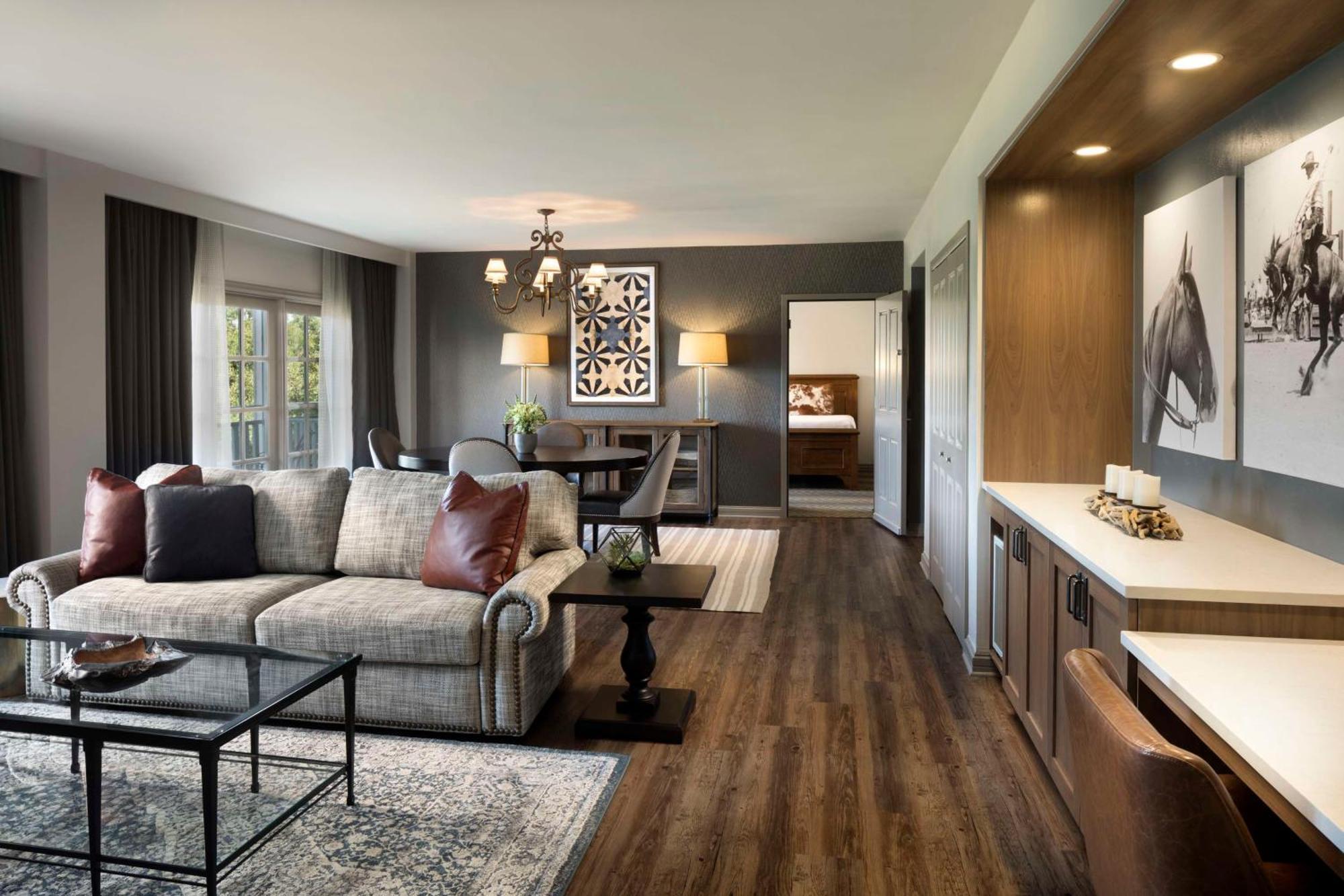 Hyatt Regency Hill Country & Hotel San Antonio